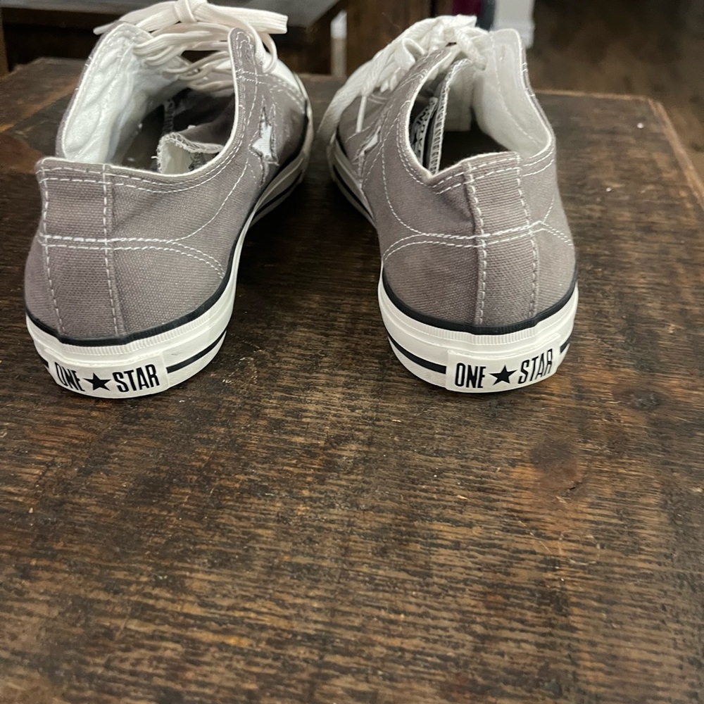 Converse - Picture 4 of 6